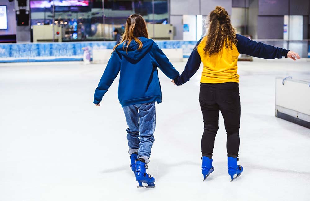 DUBAI ICE RINK