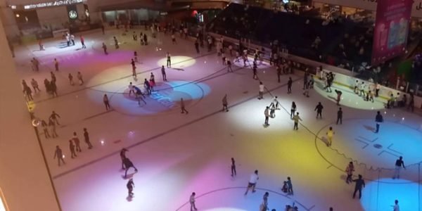 DUBAI ICE RINK